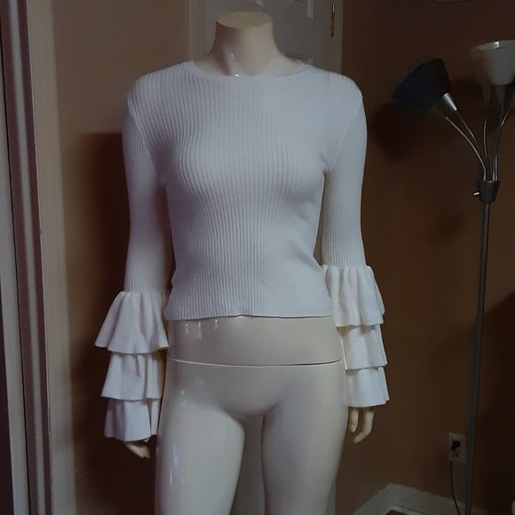 Forever 21 Sweaters - Forever 21 White Sweater W/ Ruffly Sleeves